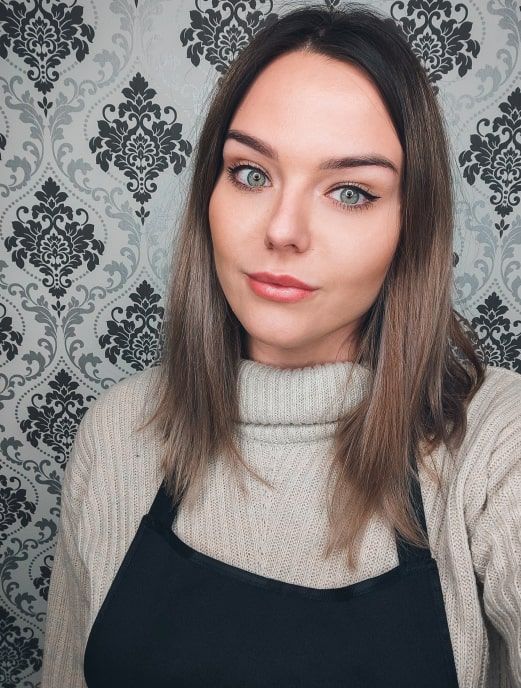 KATARZYNA MUCHA PRACOWNIA URODY ŁAŃCUT